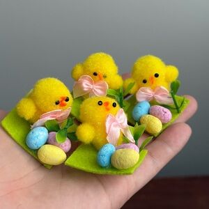 4 Easter Felted Chick Crafting Egg Hunting Decor